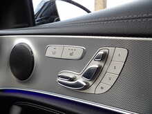 Mercedes-Benz E Class E200d AMG Line - U10610