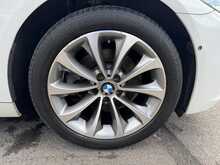 BMW 5 Series 520d Luxury - U10615