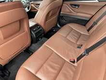 BMW 5 Series 520d Luxury - U10615