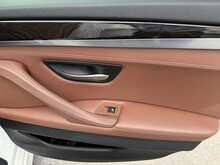 BMW 5 Series 520d Luxury - U10615