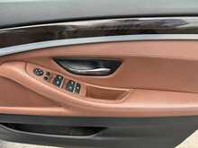 BMW 5 Series 520d Luxury - U10615