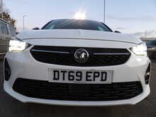 Vauxhall Corsa Turbo SRi Premium - U10625