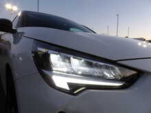 Vauxhall Corsa Turbo SRi Premium - U10625