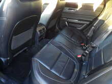 Jaguar XF d R-Sport - U10627