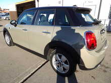 MINI Hatch Cooper - U10632