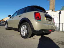MINI Hatch Cooper - U10632