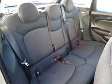 MINI Hatch Cooper - U10632