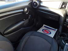 MINI Hatch Cooper - U10632