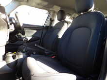 MINI Hatch Cooper - U10632