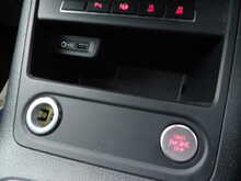 Volkswagen Tiguan TDI BlueMotion Tech Match Edition - U10643