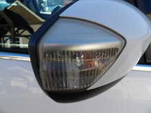 Ford Grand C-Max TDCi Zetec - U10649