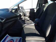 Ford Grand C-Max TDCi Zetec - U10649