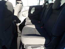 Ford Grand C-Max TDCi Zetec - U10649