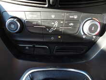 Ford Grand C-Max TDCi Zetec - U10649