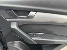 Audi Q5 TDI Sport - U10653