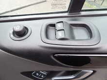 Ford Transit Custom 340 EcoBlue Limited - U10654