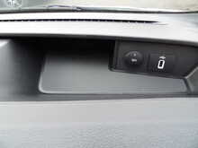 Ford Transit Custom 340 EcoBlue Limited - U10654