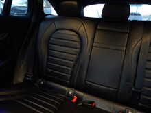 Mercedes-Benz EQC EQC 400 AMG Line - U10661