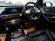 Mercedes-Benz EQC EQC 400 AMG Line - U10661