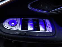 Mercedes-Benz EQC EQC 400 AMG Line - U10661