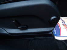 Mercedes-Benz EQC EQC 400 AMG Line - U10661