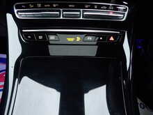 Mercedes-Benz EQC EQC 400 AMG Line - U10661