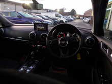 Audi A3 TFSI CoD Sport - U10663