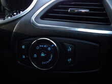 Ford Galaxy EcoBlue Titanium - U10676