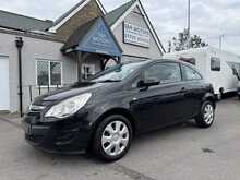 Vauxhall Corsa Exclusiv - U10684
