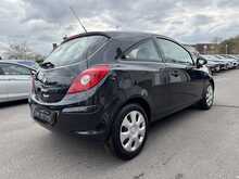 Vauxhall Corsa Exclusiv - U10684