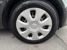 Vauxhall Corsa Exclusiv - U10684