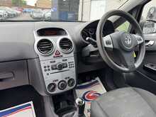 Vauxhall Corsa Exclusiv - U10684