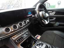 Mercedes-Benz E Class E300de AMG Line - U10686