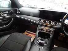 Mercedes-Benz E Class E300de AMG Line - U10686