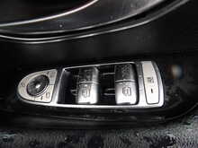 Mercedes-Benz E Class E300de AMG Line - U10686