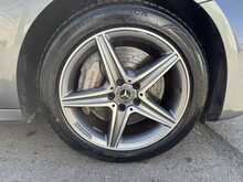 Mercedes-Benz E Class E300de AMG Line - U10686