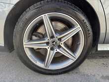 Mercedes-Benz E Class E300de AMG Line - U10686