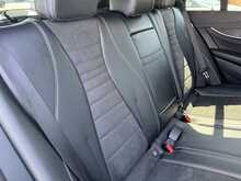 Mercedes-Benz E Class E300de AMG Line - U10686