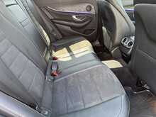 Mercedes-Benz E Class E300de AMG Line - U10686