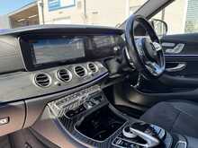 Mercedes-Benz E Class E300de AMG Line - U10686