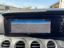 Mercedes-Benz E Class E300de AMG Line - U10686