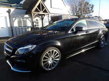Mercedes-Benz CLS CLS220d AMG Line - U10688