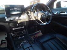 Mercedes-Benz CLS CLS220d AMG Line - U10688