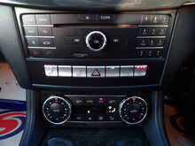 Mercedes-Benz CLS CLS220d AMG Line - U10688