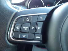 Jaguar E-PACE D150 S - U10690