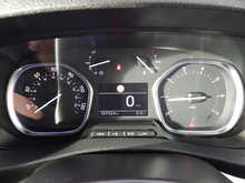 Toyota PROACE Verso D Shuttle - U10693