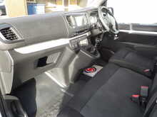 Toyota PROACE Verso D Shuttle - U10693