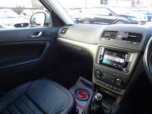 Skoda Yeti TDI SE L - U10694