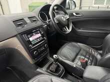 Skoda Yeti TDI SE L - U10694