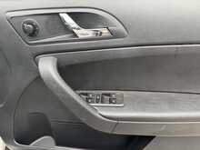 Skoda Yeti TDI SE L - U10694